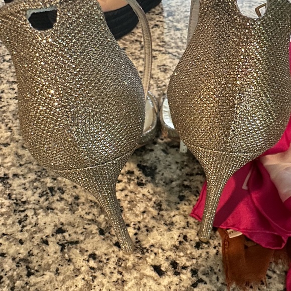 Stuart Weitzman High Heel - Picture 5 of 6